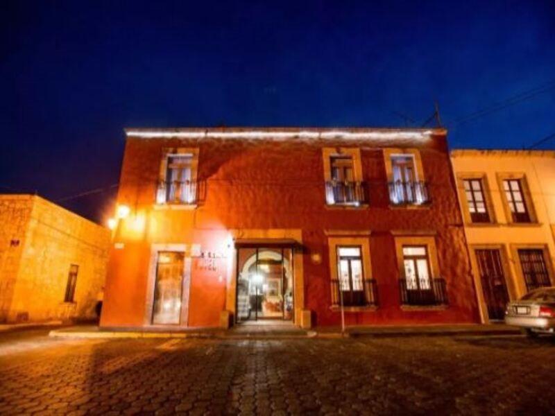 Portico Hotel & Galeria موروليا المظهر الخارجي الصورة
