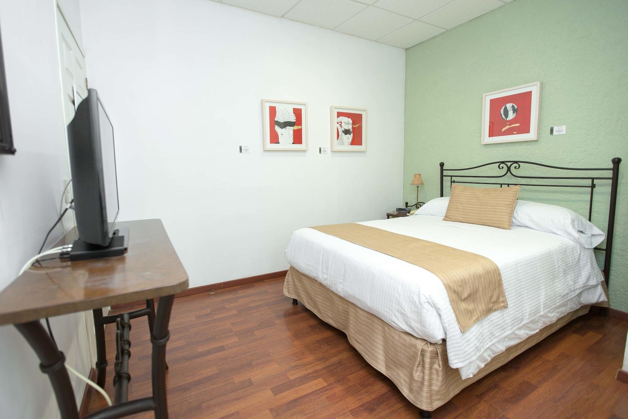Portico Hotel & Galeria موروليا المظهر الخارجي الصورة